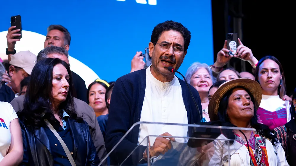 Iván Cepeda impugnará 33.000 mesas y busca que el escrutinio defina la Presidencia