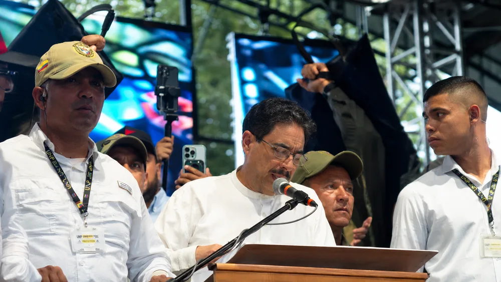 Campaña de Iván Cepeda entra en la mira del CNE por presuntas irregularidades